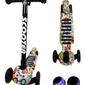 Patineta Scooter Sencilla Para Niños Forma Gusano Agua Floreado