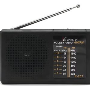 Radio Portátil Knstar K-257 Am/fm Analógico Pilas Color Negro