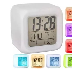 Reloj Despertador Niños Cubo Alarma 7 Luces Lámpara Colores Blanco