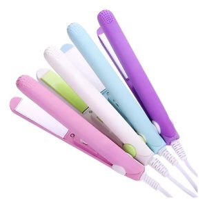 Plancha Mini Viajera Portatil Cerámica Plano Cabello Pelo Voltaje Color Multicolor